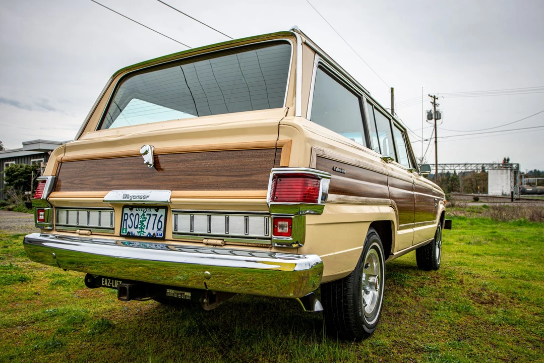 1979 Jeep SJ Wagoneer - Image 10 of 31