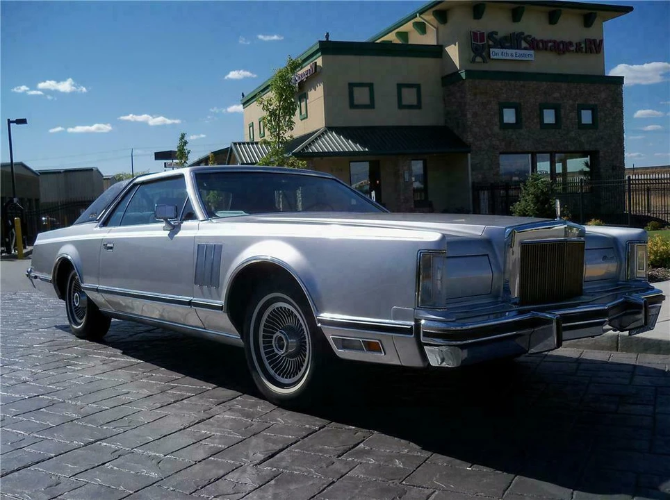 1979 Lincoln Continental Mark V - Image 2 of 5