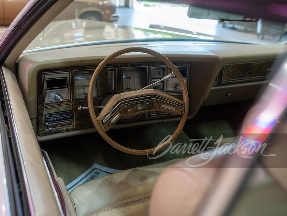 1979 Lincoln Continental Mark V - Image 12 of 19