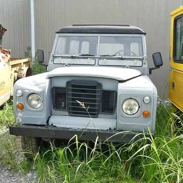 1979 Land Rover Defender Santana Edition