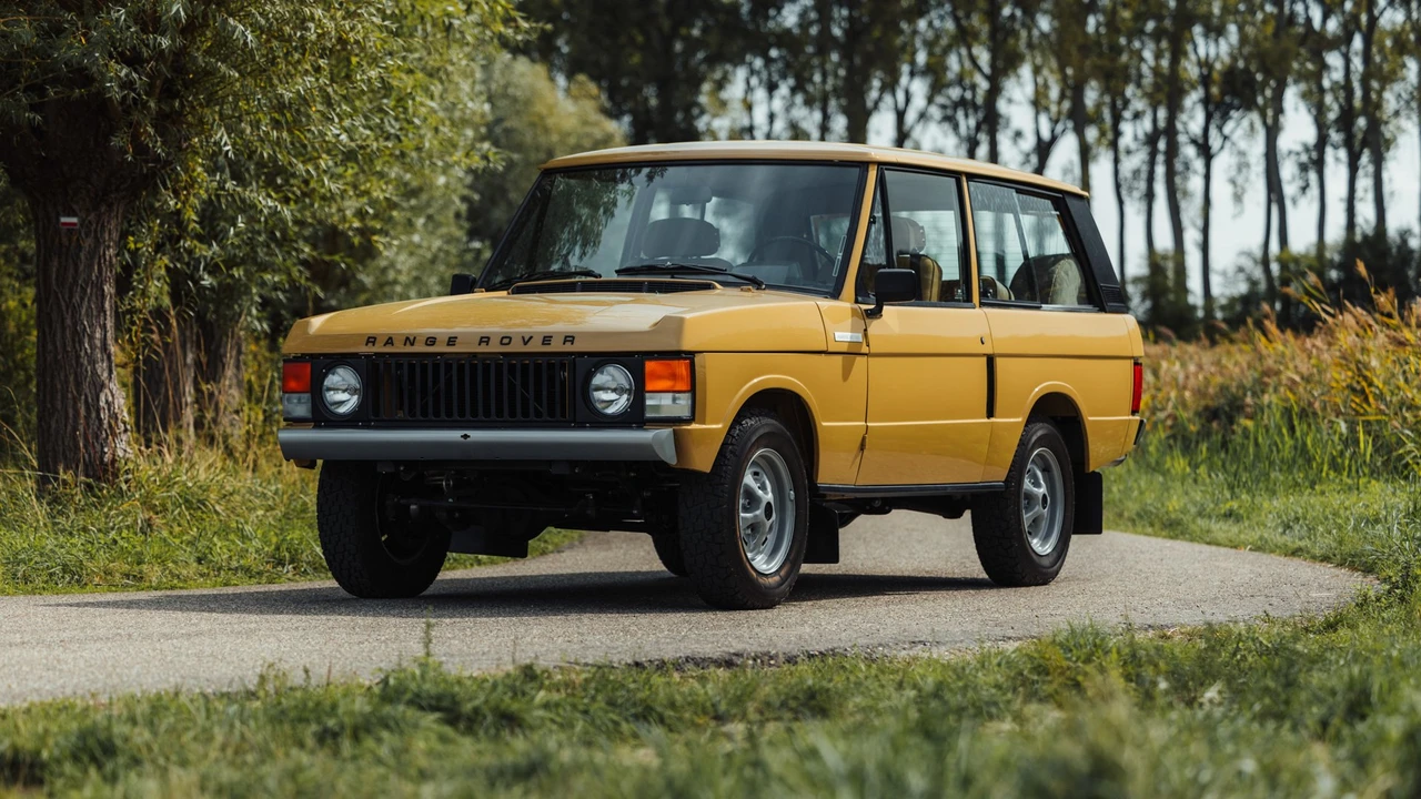 1979 Land Rover Range Rover Classic - Image 9 of 31