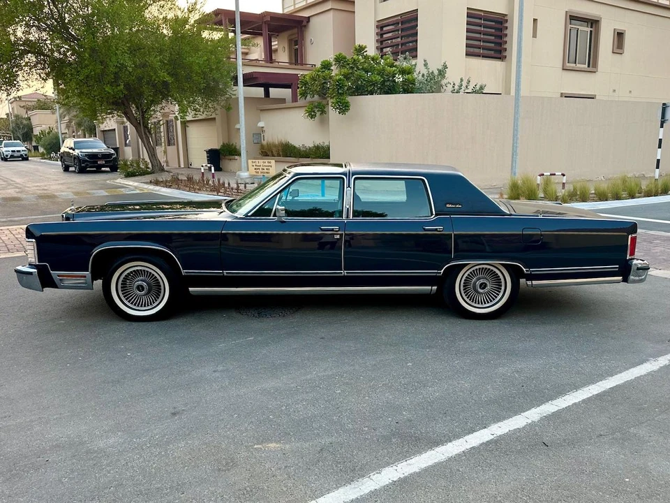 1979 Lincoln Continental 5th Gen - Image 16 of 31