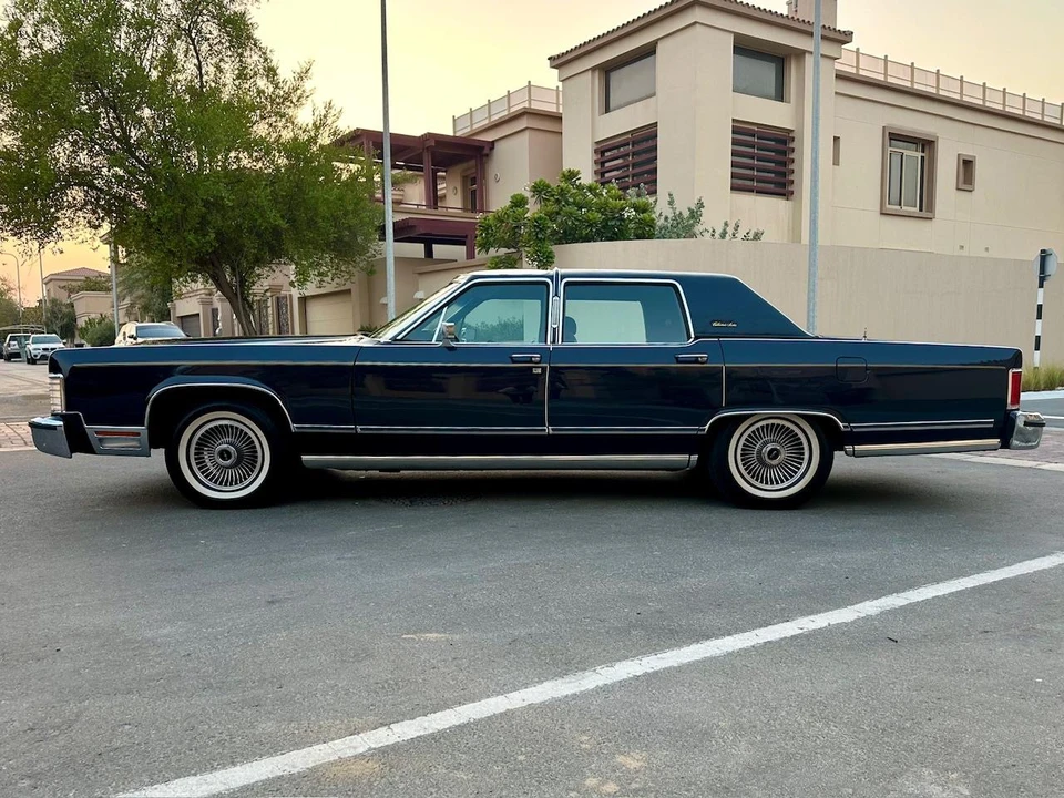 1979 Lincoln Continental 5th Gen - Image 17 of 31