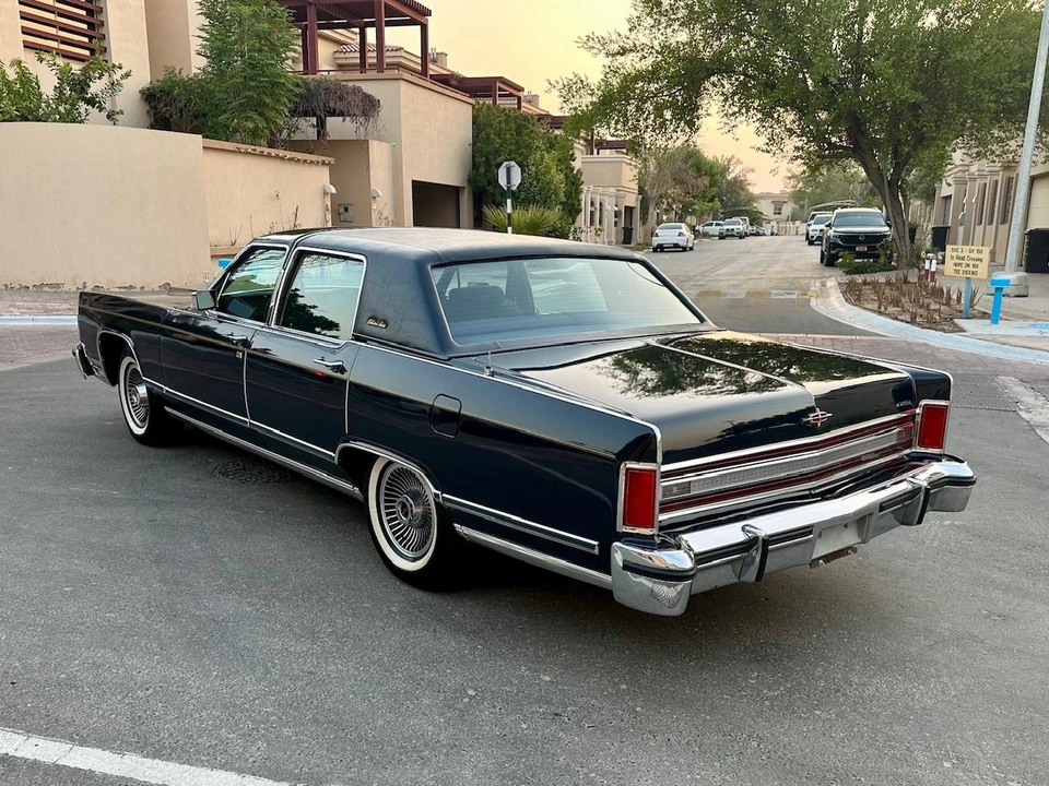 1979 Lincoln Continental 5th Gen - Image 22 of 31