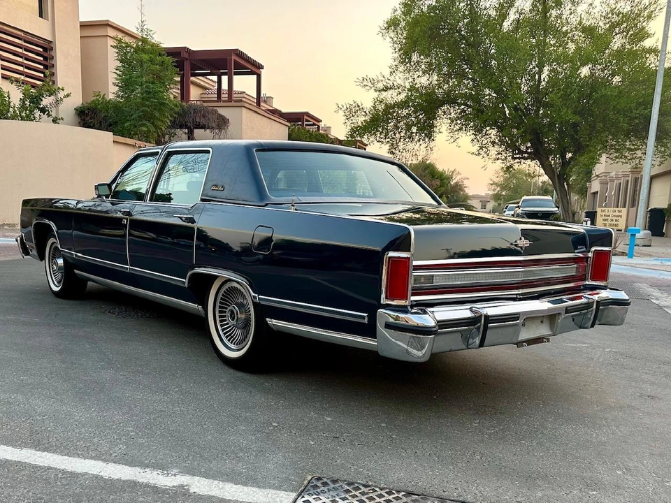 1979 Lincoln Continental 5th Gen - Image 23 of 31