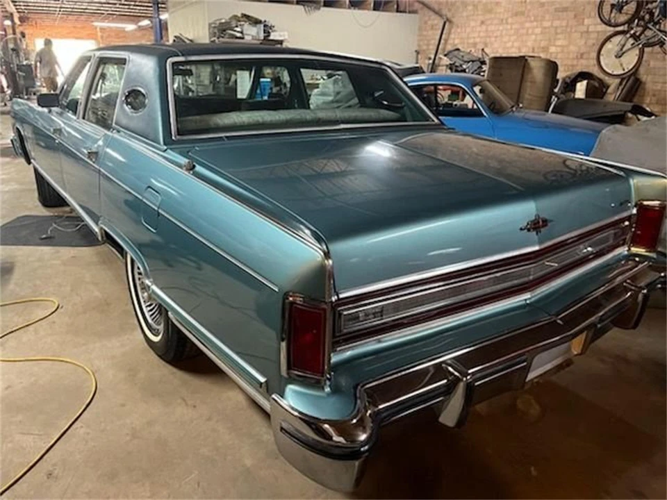 1979 Lincoln Continental 5th Gen - Image 6 of 15