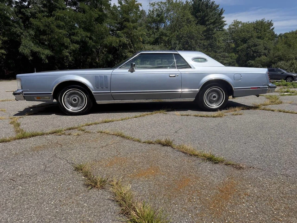 1979 Lincoln Continental 5th Gen - Image 4 of 19