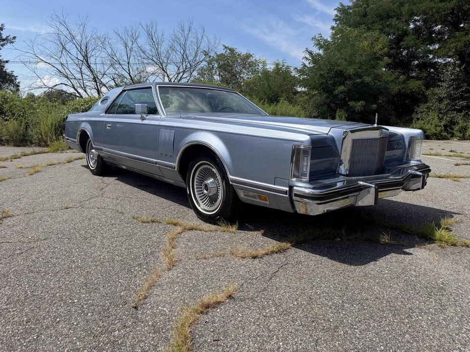1979 Lincoln Continental 5th Gen - Image 17 of 19