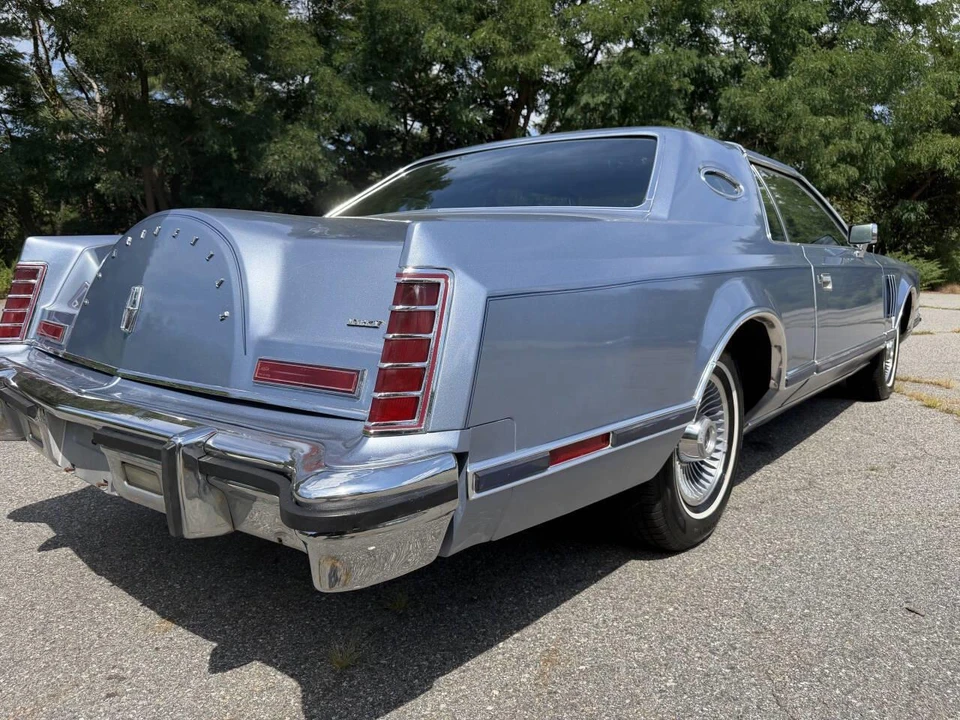 1979 Lincoln Continental 5th Gen - Image 13 of 19