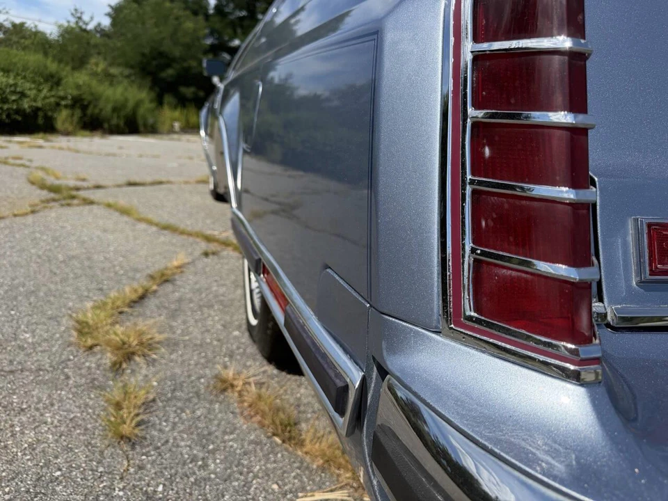 1979 Lincoln Continental 5th Gen - Image 5 of 19