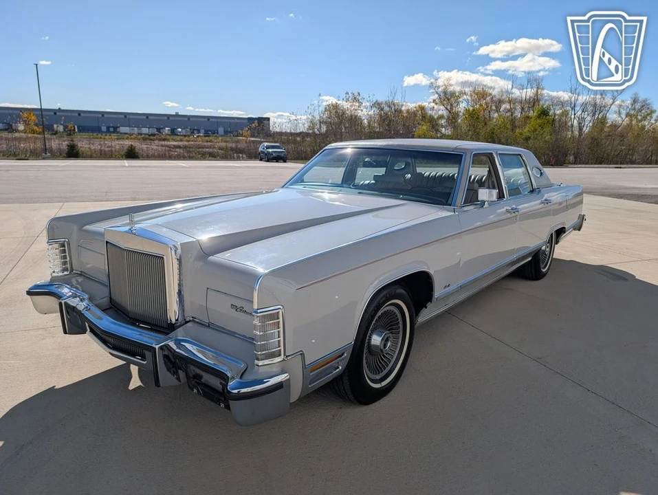 1979 Lincoln Continental 5th Gen - Image 3 of 31