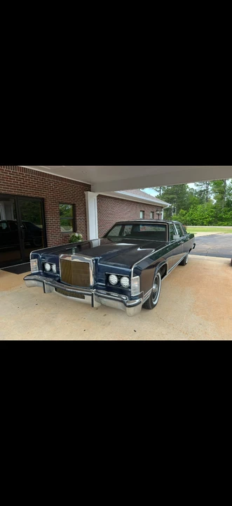 1979 Lincoln Continental 5th Gen - Image 2 of 31
