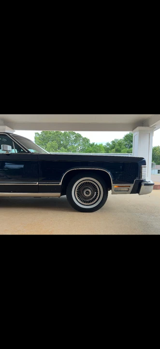 1979 Lincoln Continental 5th Gen - Image 12 of 31
