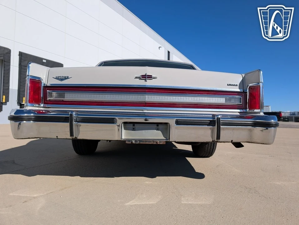 1979 Lincoln Continental 5th Gen - Image 14 of 31