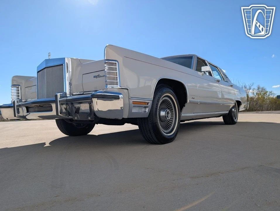 1979 Lincoln Continental 5th Gen - Image 5 of 31