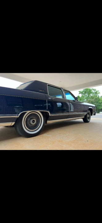 1979 Lincoln Continental 5th Gen - Image 11 of 31