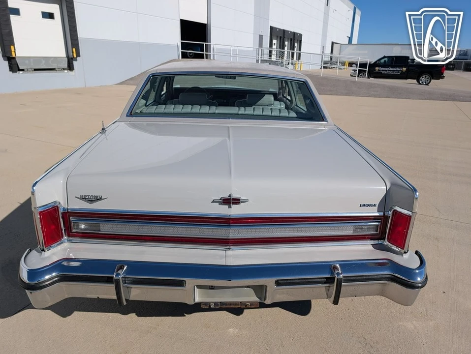 1979 Lincoln Continental 5th Gen - Image 12 of 31