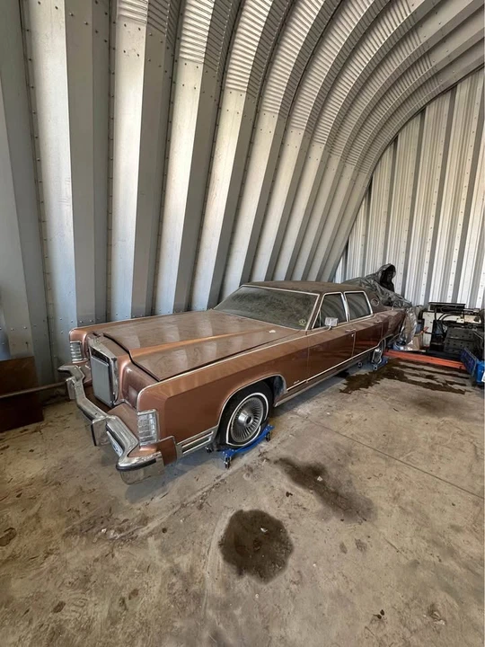 1979 Lincoln Continental 5th Gen - Image 2 of 8
