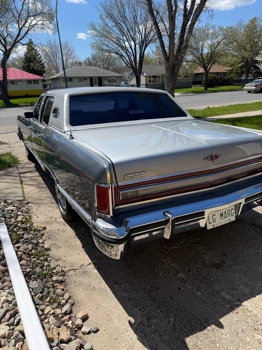 1979 Lincoln Continental 5th Gen - Image 6 of 9