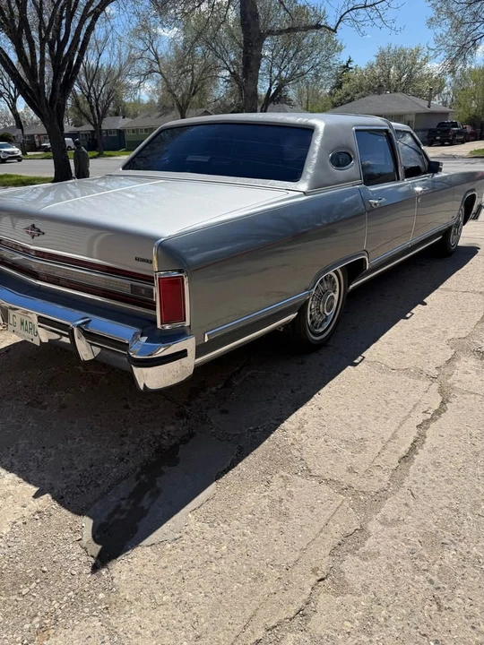 1979 Lincoln Continental 5th Gen - Image 5 of 9