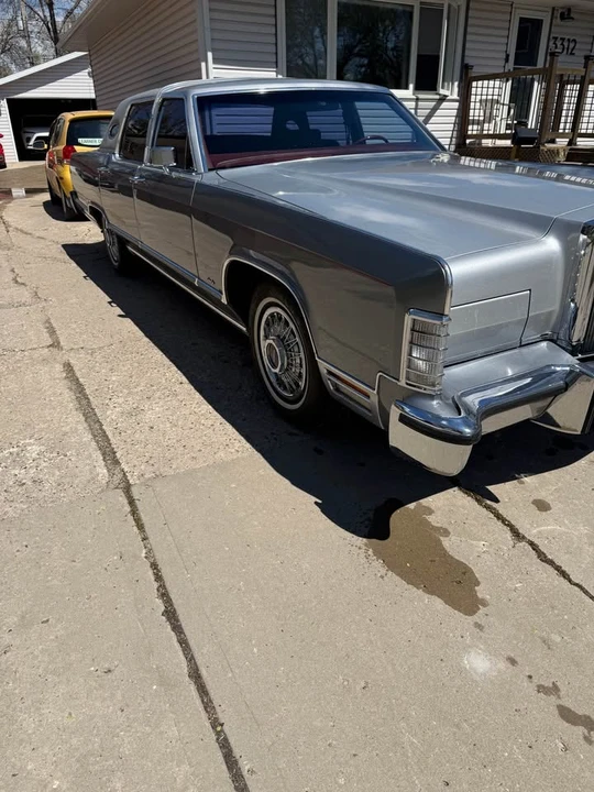 1979 Lincoln Continental 5th Gen - Image 3 of 9