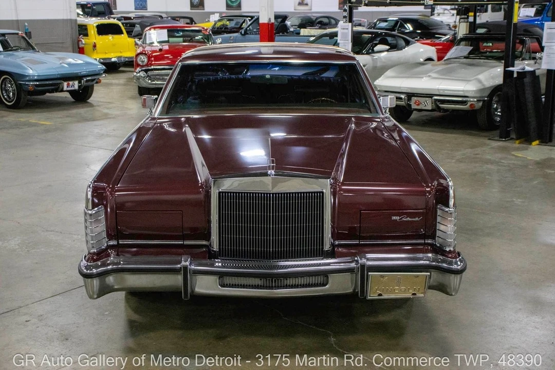 1979 Lincoln Continental 5th Gen - Image 11 of 12