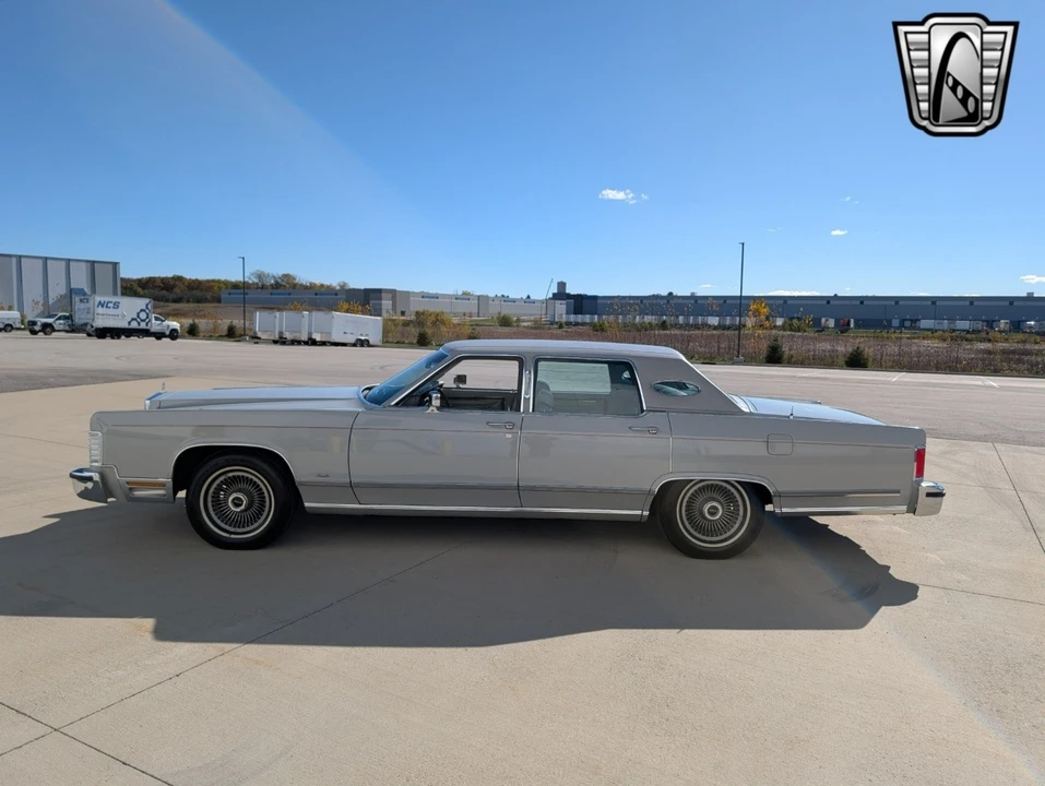 1979 Lincoln Continental 5th Gen - Image 4 of 12