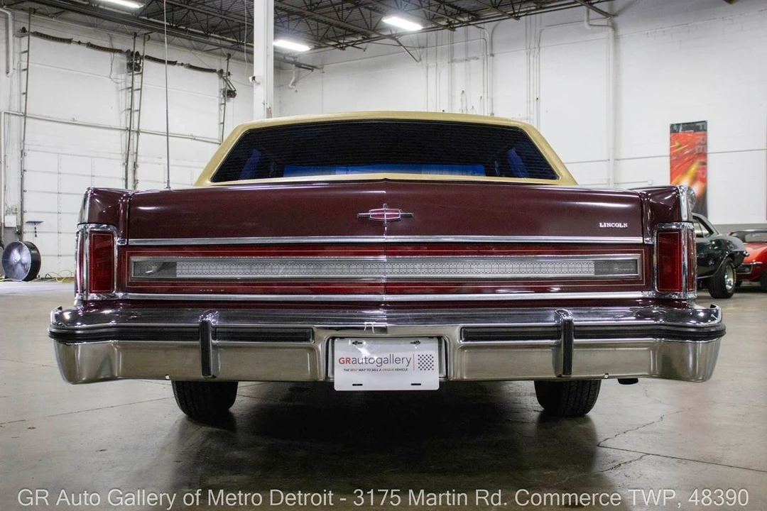 1979 Lincoln Continental 5th Gen - Image 6 of 12