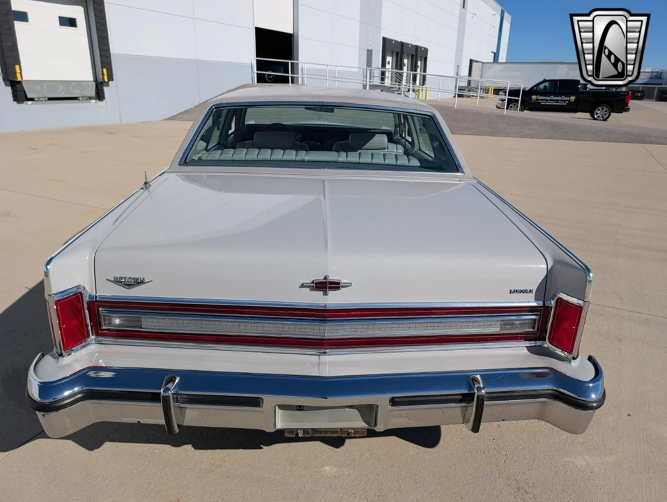 1979 Lincoln Continental 5th Gen - Image 7 of 12