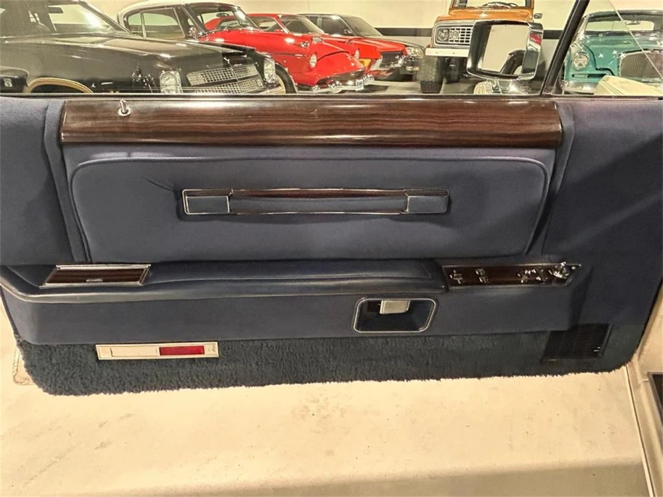 1979 Lincoln Continental 5th Gen - Image 8 of 31