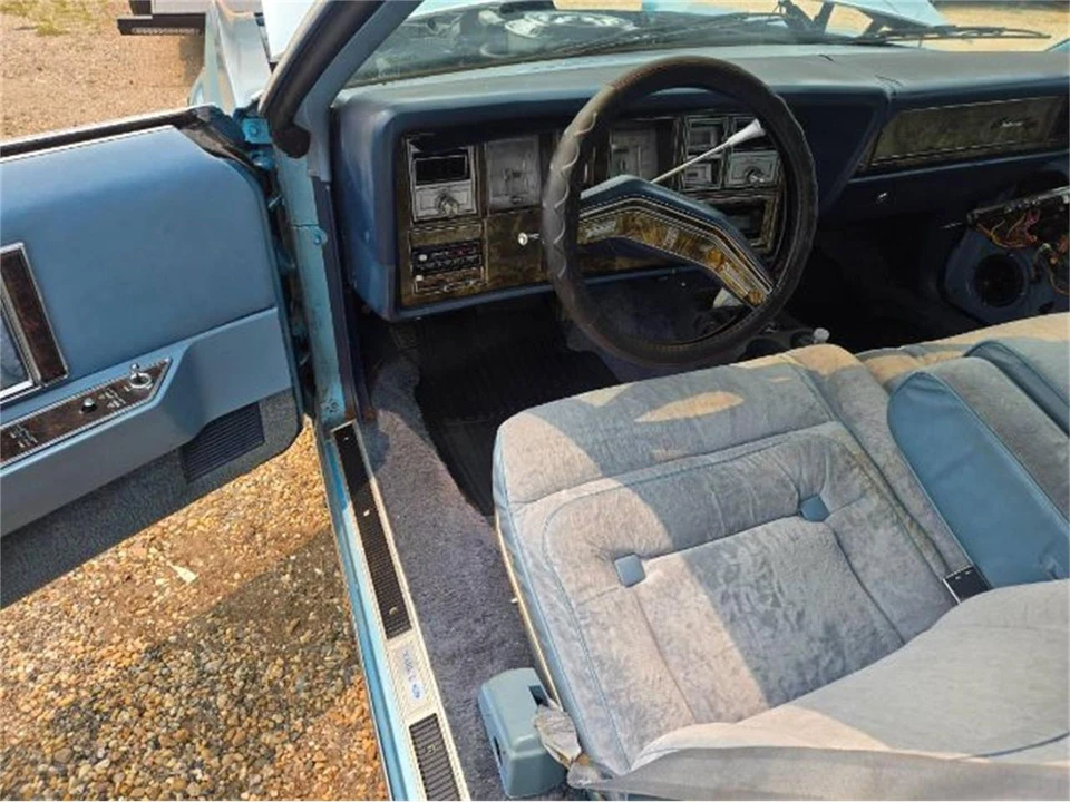 1979 Lincoln Continental 5th Gen - Image 13 of 24