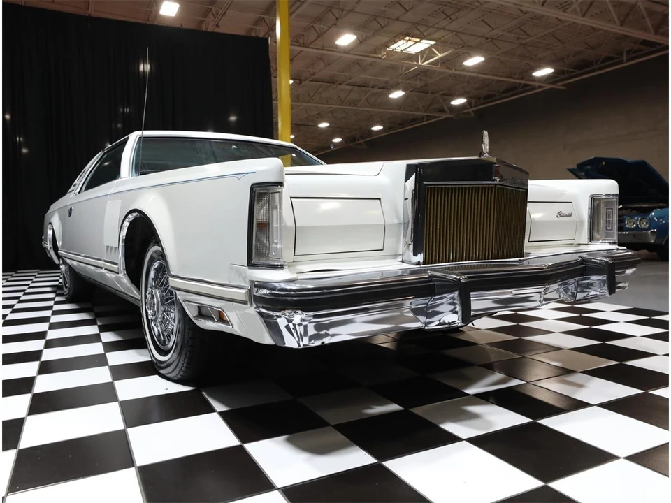 1979 Lincoln Continental 5th Gen - Image 15 of 31