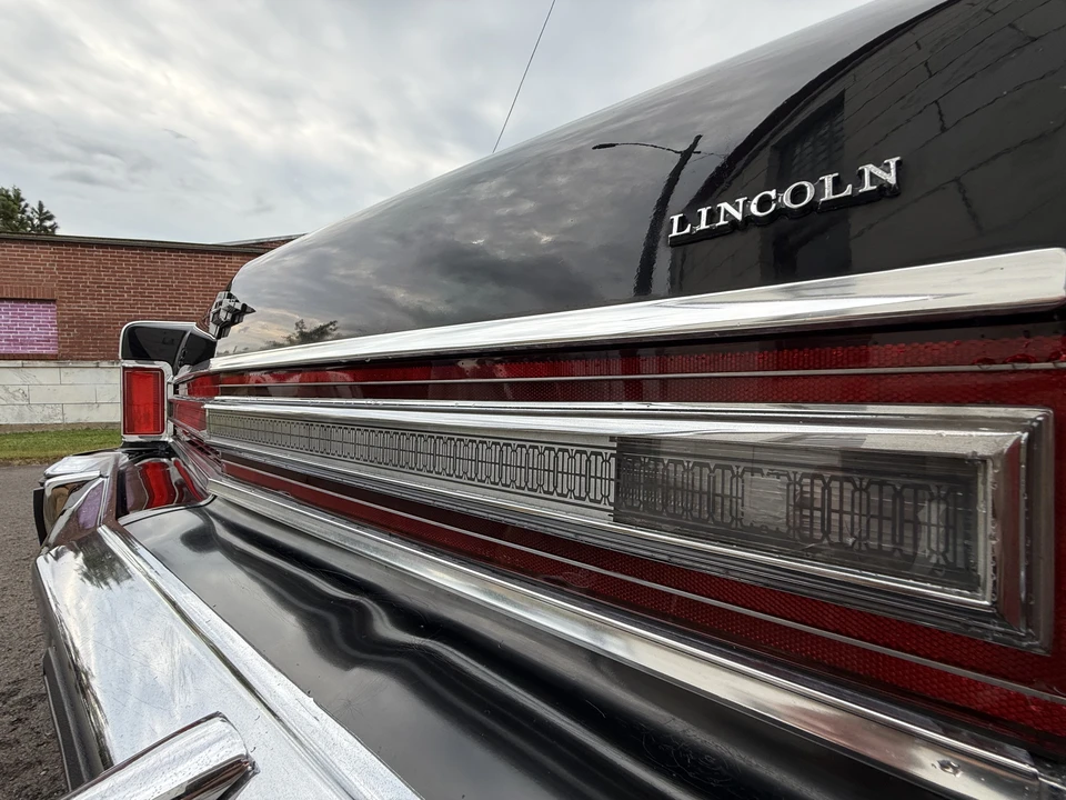 1979 Lincoln Continental 5th Gen - Image 21 of 31