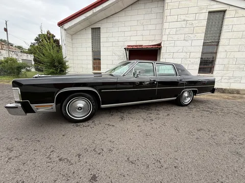1979 Lincoln Continental 4-Door Sedan