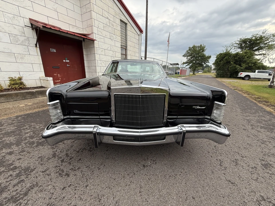 1979 Lincoln Continental 5th Gen - Image 4 of 31