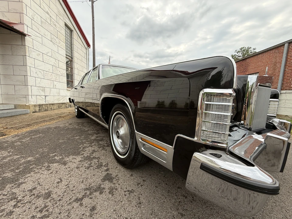 1979 Lincoln Continental 5th Gen - Image 14 of 31