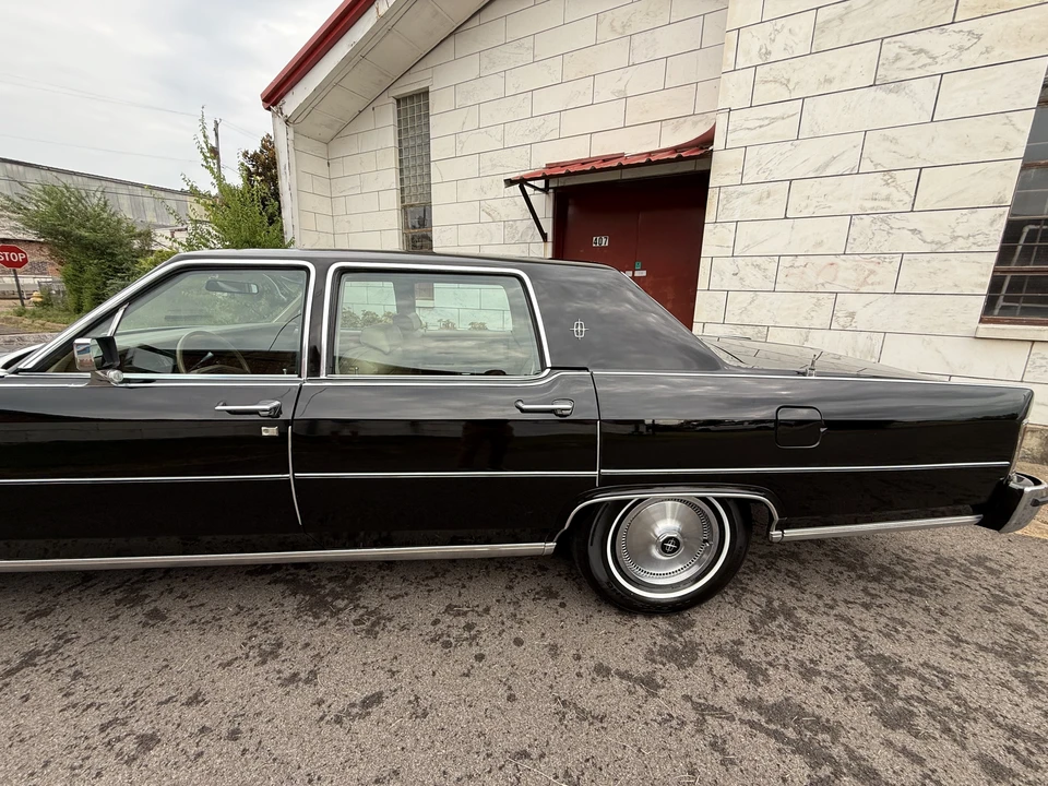 1979 Lincoln Continental 5th Gen - Image 27 of 31