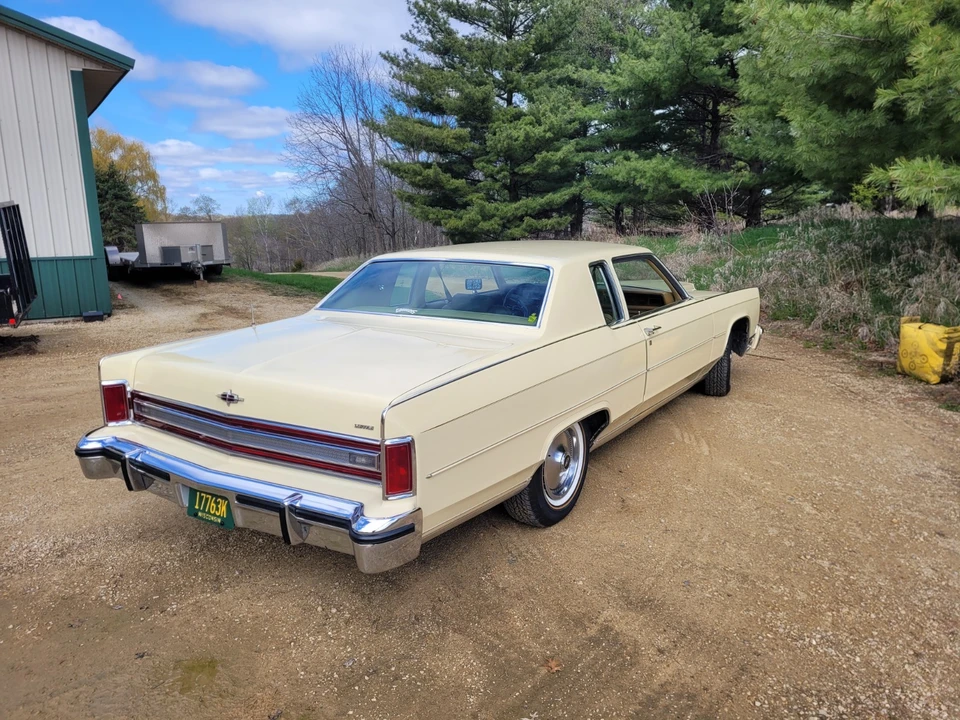 1979 Lincoln Continental 5th Gen - Image 4 of 10