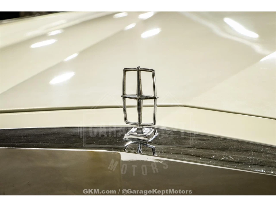 1979 Lincoln Continental 5th Gen - Image 28 of 31