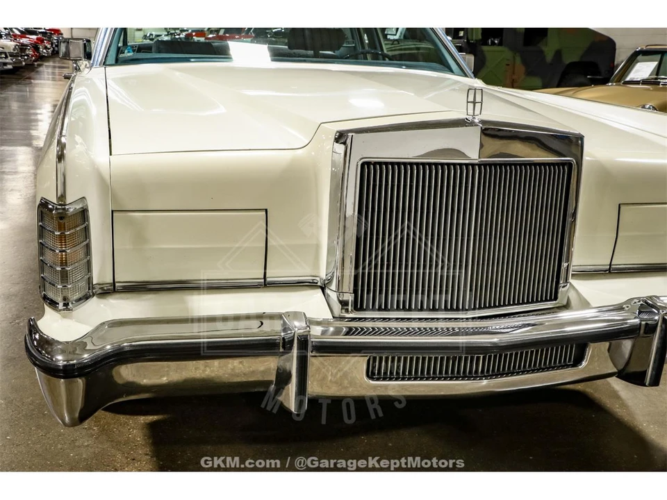 1979 Lincoln Continental 5th Gen - Image 18 of 31