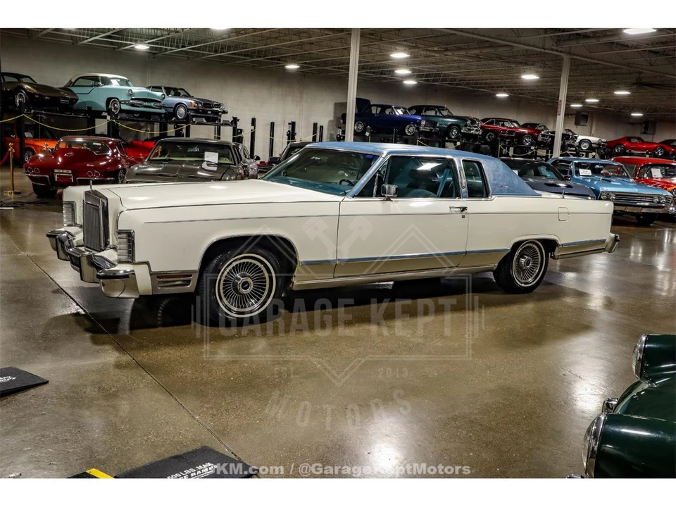 1979 Lincoln Continental 5th Gen - Image 4 of 31