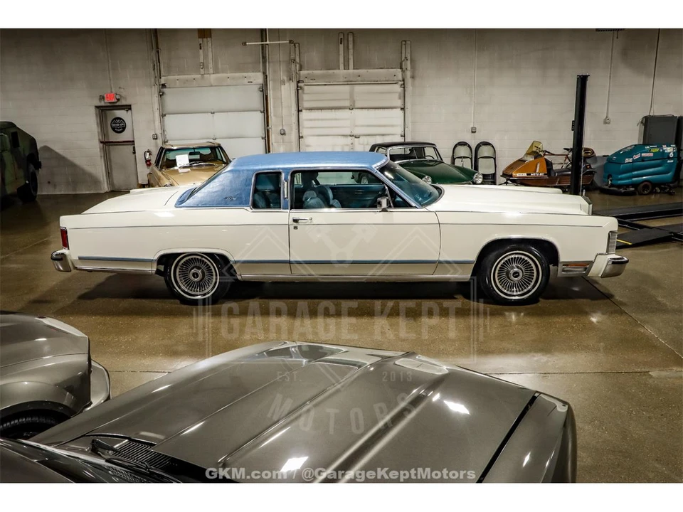 1979 Lincoln Continental 5th Gen - Image 10 of 31