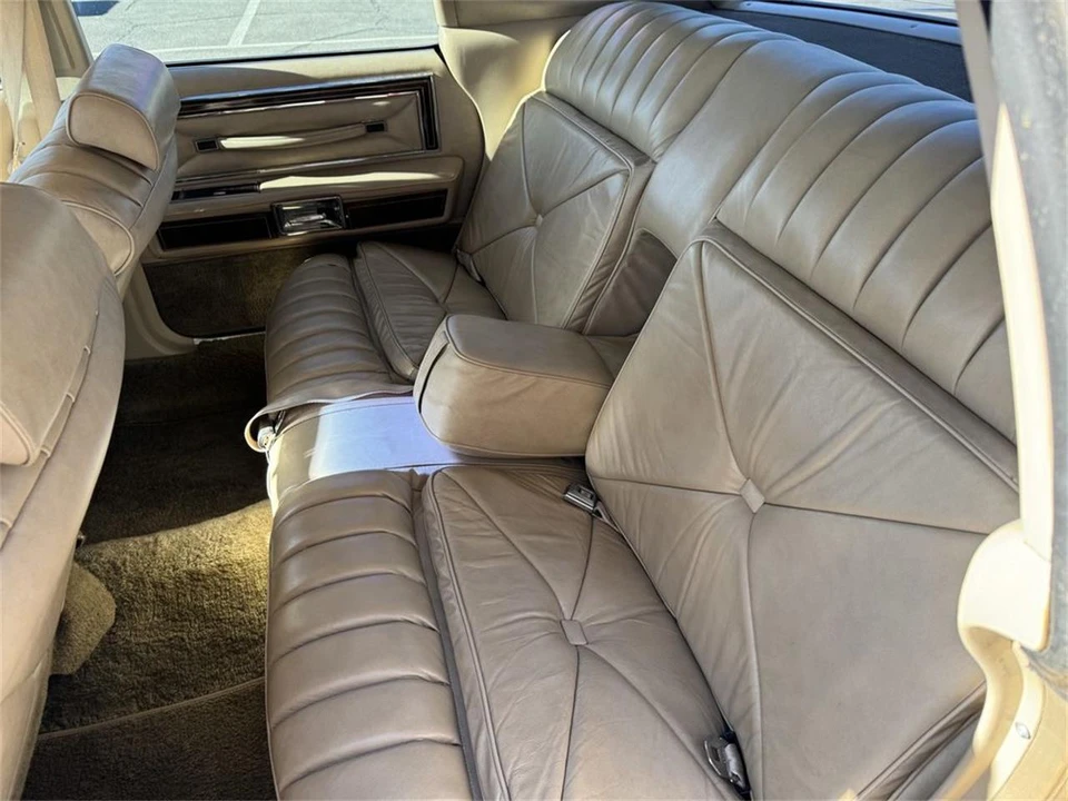 1979 Lincoln Continental 5th Gen - Image 19 of 31