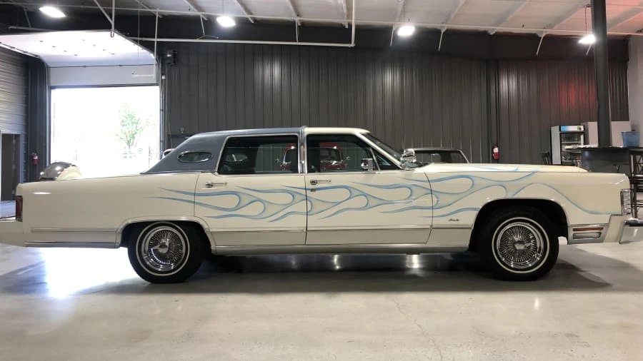1979 Lincoln Continental 5th Gen - Image 16 of 17