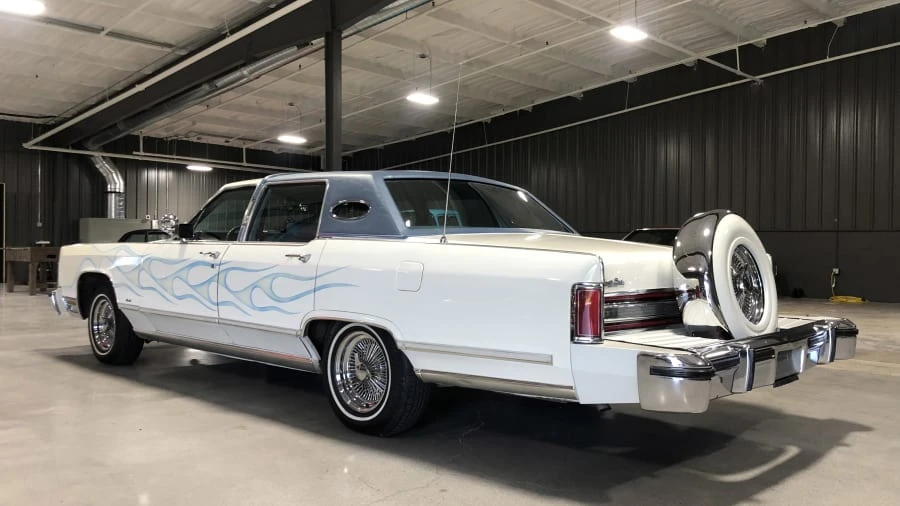 1979 Lincoln Continental 5th Gen - Image 3 of 17