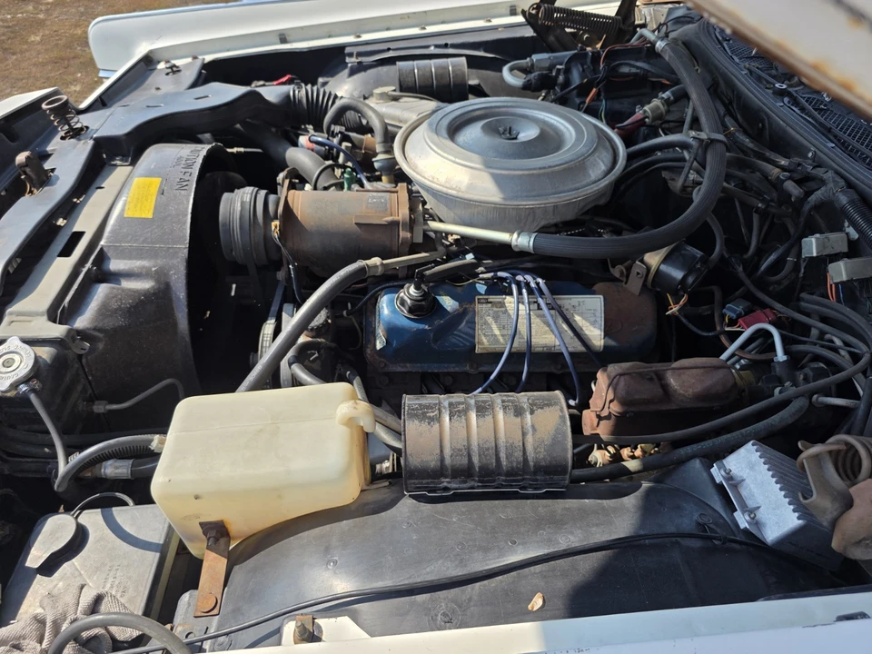 1979 Lincoln Continental 5th Gen - Image 9 of 21