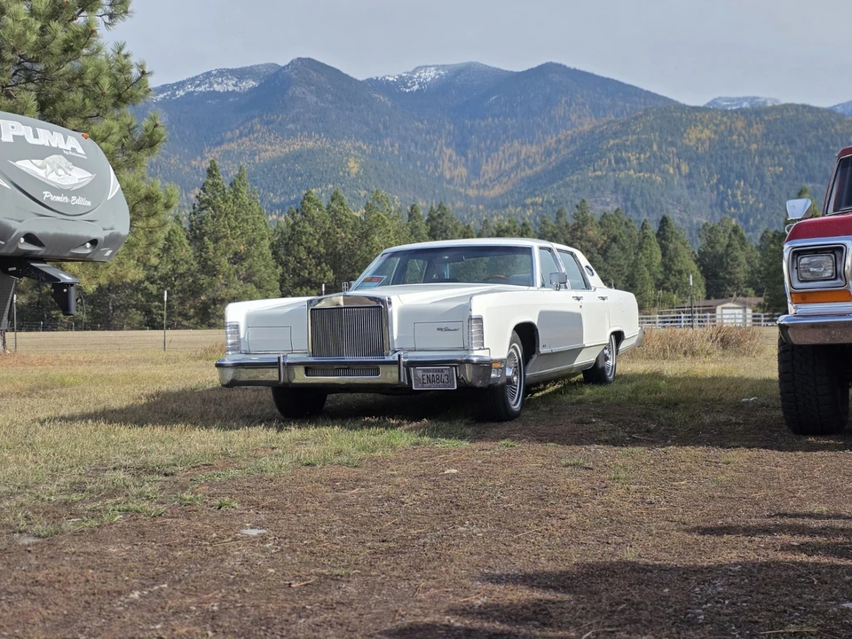 1979 Lincoln Continental 5th Gen - Image 2 of 21
