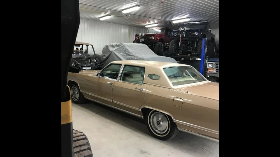 1979 Lincoln Continental 5th Gen - Image 2 of 5