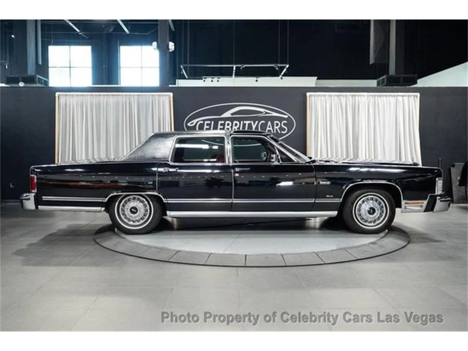 1979 Lincoln Continental 5th Gen - Image 11 of 31
