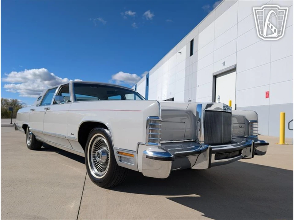 1979 Lincoln Continental 5th Gen - Image 21 of 31